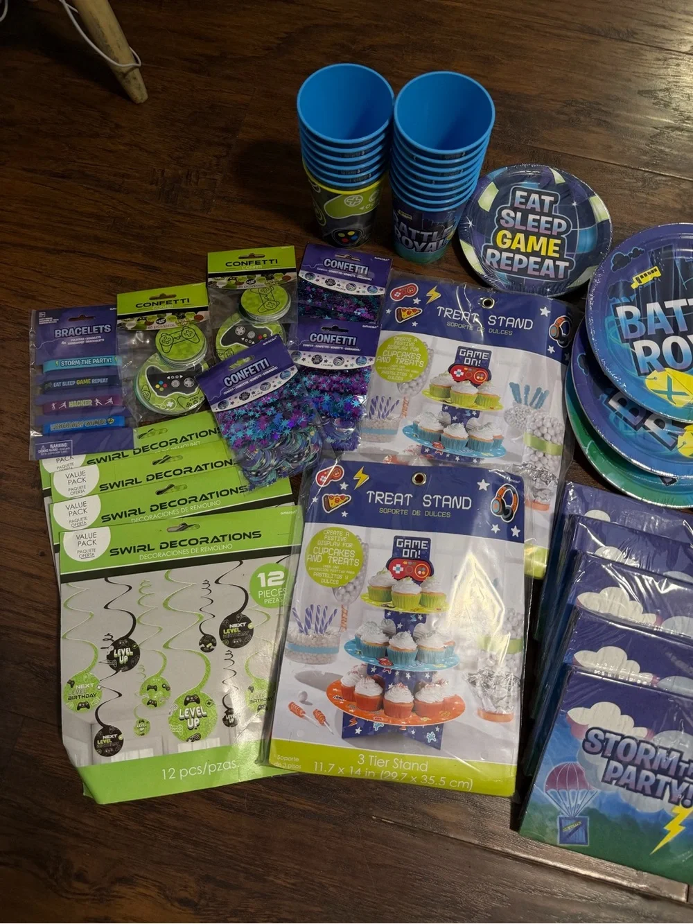 Fortnite & Gaming Birthday Party Supplies Bundle